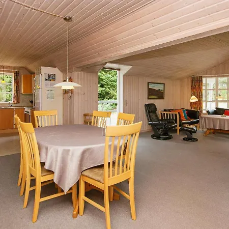 Dom wakacyjny Three-bedroom Holiday In Romo 6