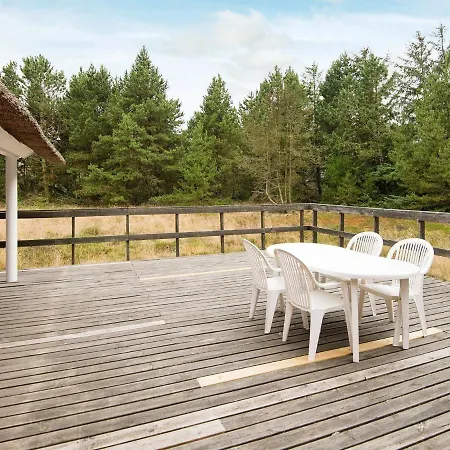 Three-bedroom Holiday In Romo 6